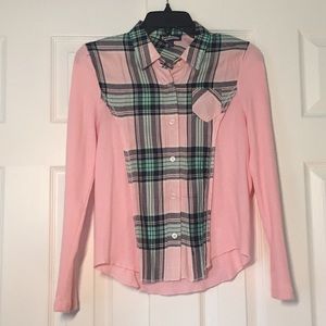Cute Plaid Girls’ Top!